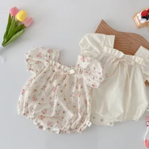 sg-11134201-22110-evfhs0d73wjv20.webp Floral Garden Baby Romper